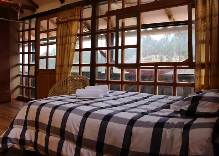 Casa Qenqo Lodge *